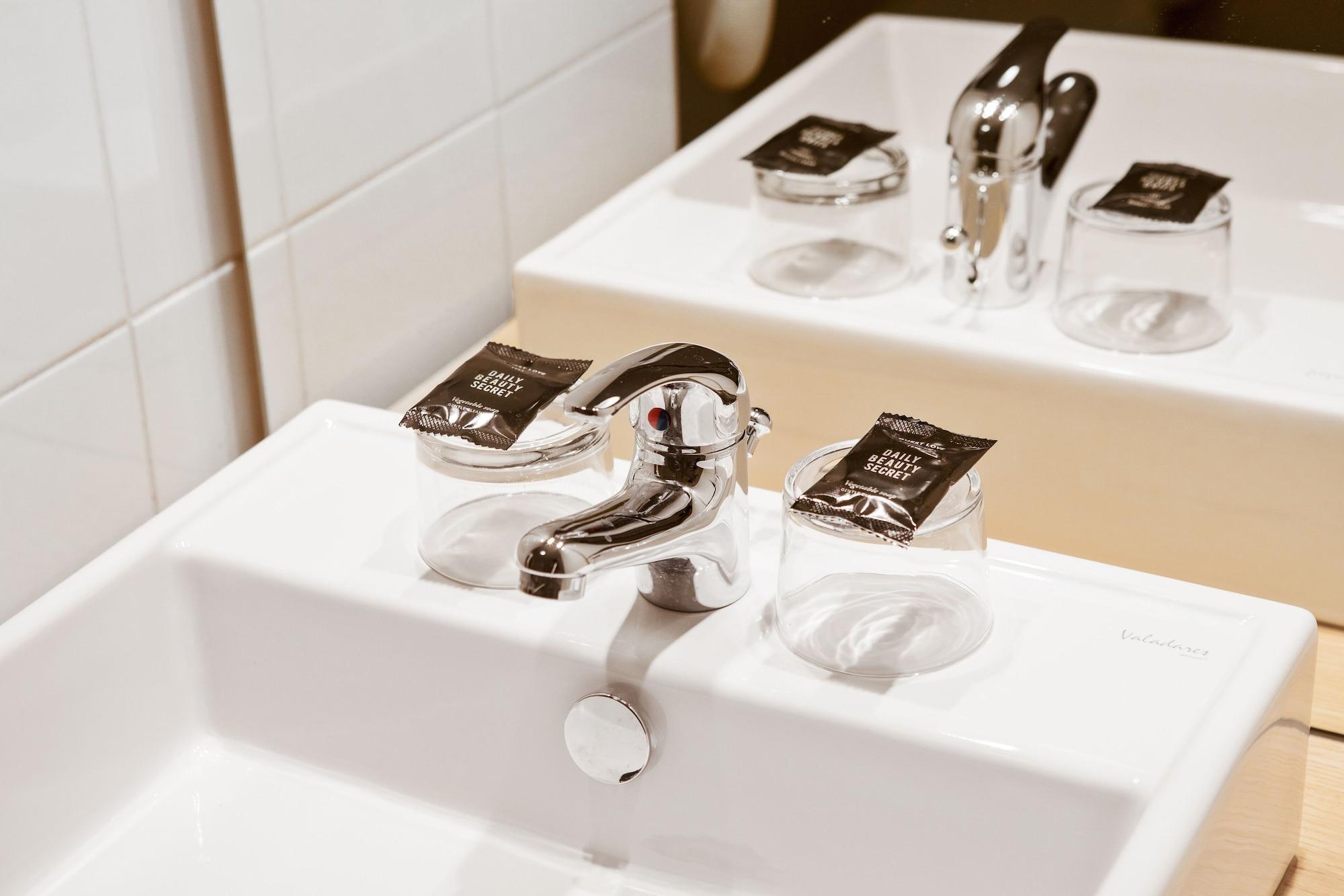 Comfort Aparthotel Versailles, St Cyr L'Ecole Saint-Cyr-l'Ecole Luaran gambar