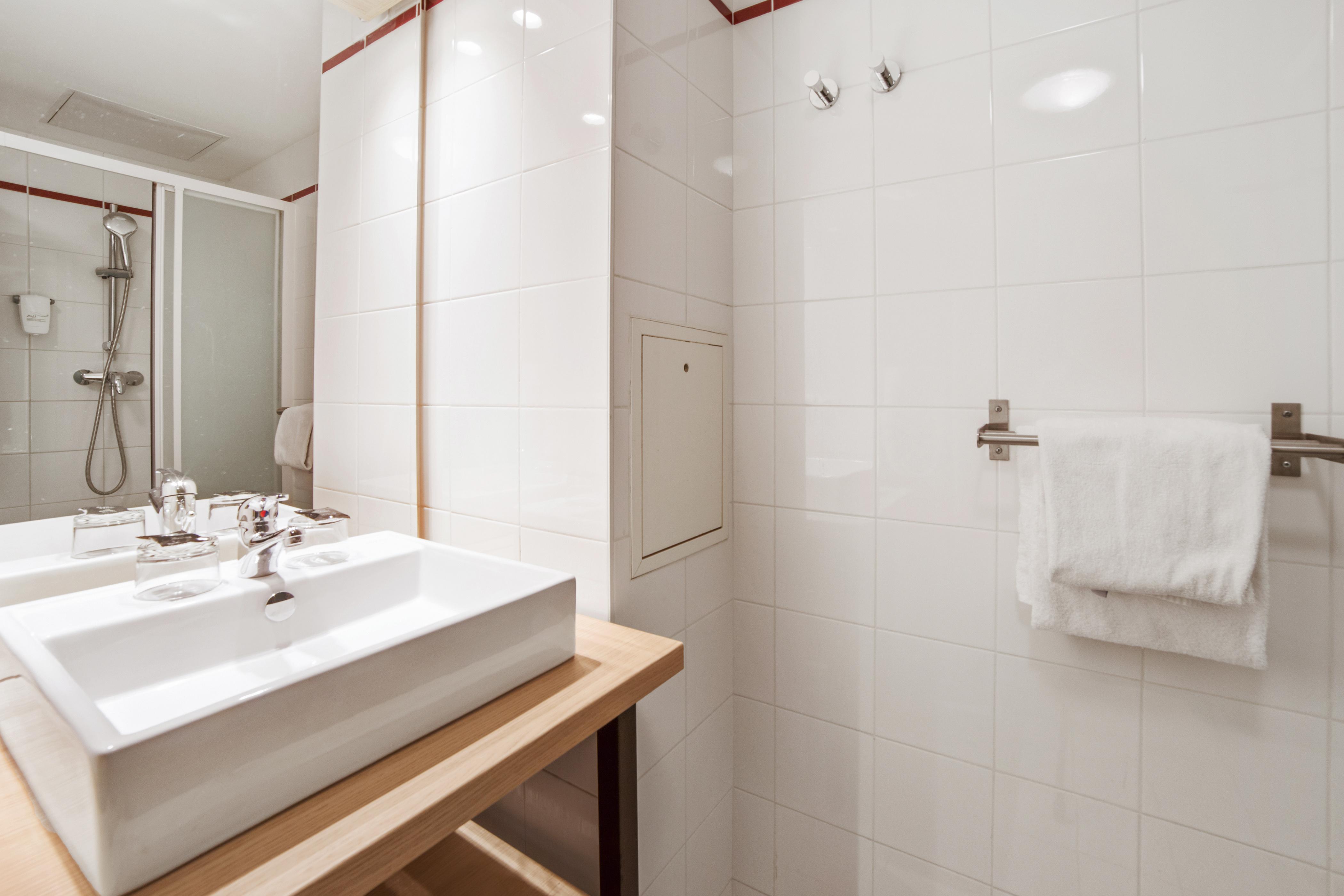 Comfort Aparthotel Versailles, St Cyr L'Ecole Saint-Cyr-l'Ecole Luaran gambar